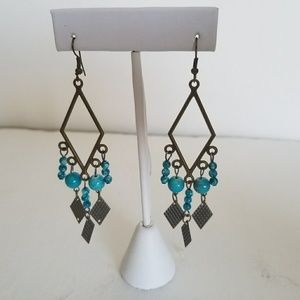 Gold earrings, Chandelier style, blue color stone
